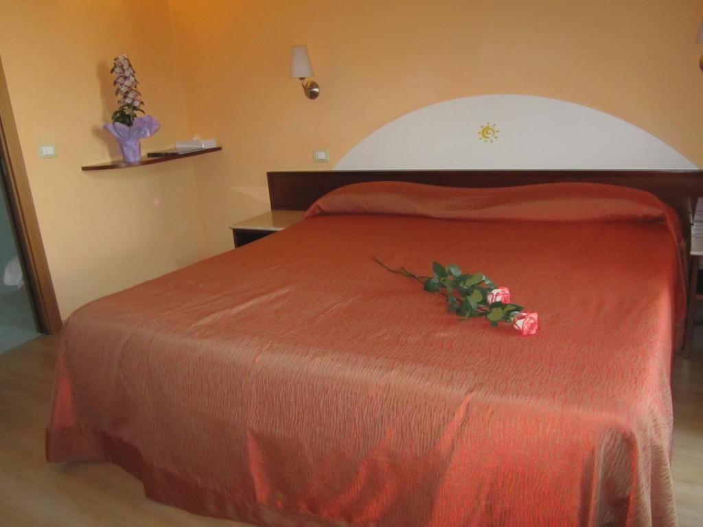 Hotel Al Sole - Enjoy Holiday Cavaion Veronese Phòng bức ảnh